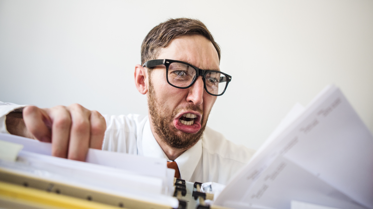 frustrated-pharma-employee-types-of-documentation-errors-in-pharmaceutical-inductry-pharma-thread